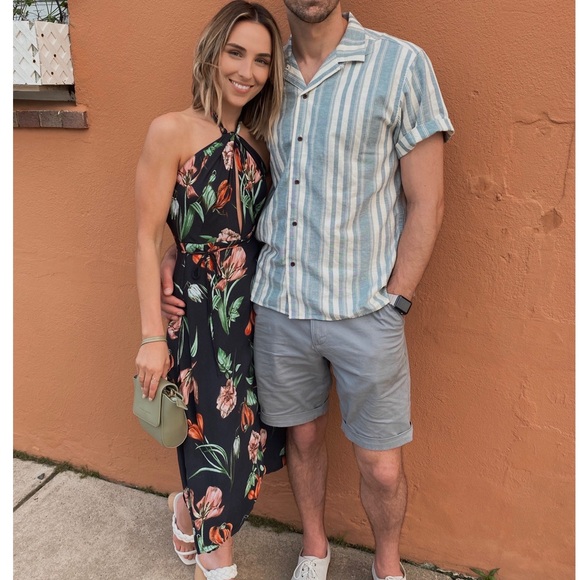 ASTR the Label Luciana Black Floral Print Wrap Midi Dress - Picture 4 of 5